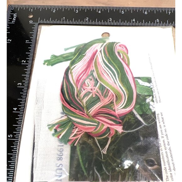 Sunset Jiffy Gallery Crewel Kit "Bunny Hideaway" 5" x 7" Embroidery - Picture 4 of 4